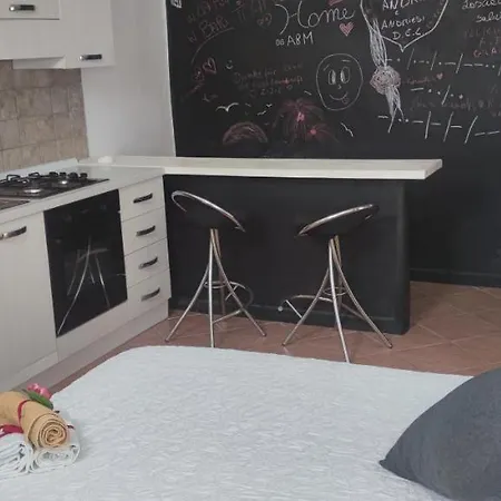 Da Anna E Michele Couette-café 4*